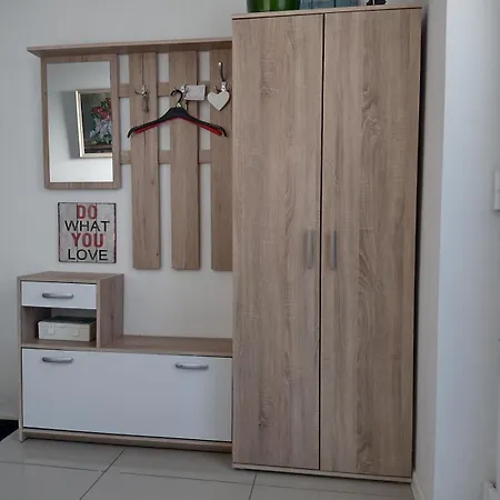Warm & Homely House 20 Km From Bratislava Feriehus