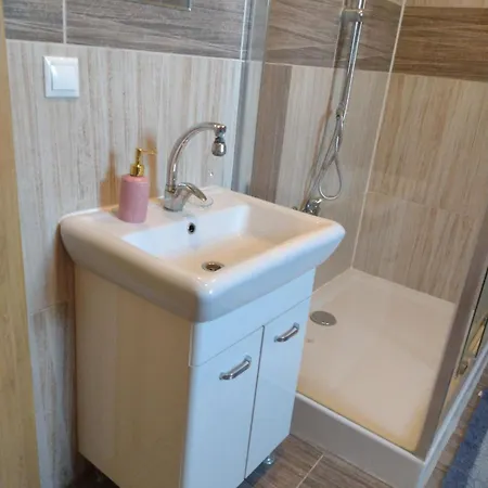 Warm & Homely House 20 Km From Bratislava * Senec